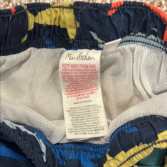 Mini Boden Boys Tropical Swim Shorts Trio - Sharks, Crocodiles & Parrots - Picture 3 of 13